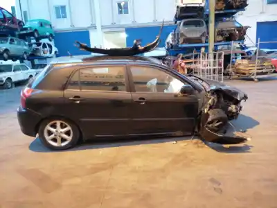 Veículo de Sucata toyota corolla (_e12_) 2.0 d-4d (cde120r_ cde120l_) do ano 2005 alimentado 1cdftv