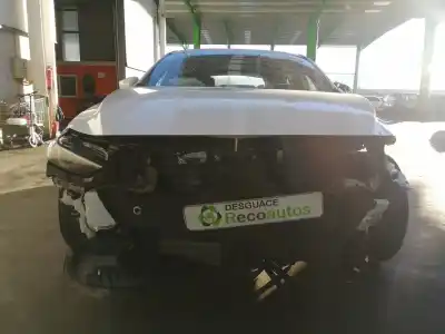 Veicolo di demolizione mazda 3 berlina (bp) evolution dell'anno 2019 alimentato pe
