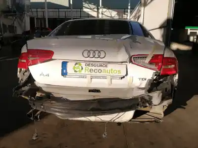 Veículo de Sucata audi a4 berlina (b8) 2.0 16v tdi do ano 2012 alimentado cgl