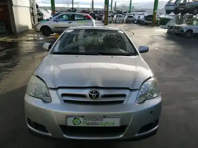 Veículo de Sucata toyota corolla (_e12_) 1.4 d (nde120_) do ano 2004 alimentado 1nd