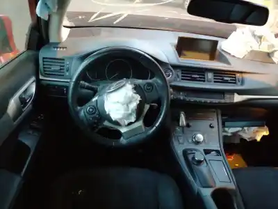 Veículo de Sucata lexus ct (zwa10_) 200h (zwa10_) do ano 2015 alimentado 2zr