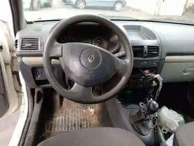 Утилизация автомобиля renault clio ii fase ii (b/cb0) 1.5 dci diesel 65 cv / 48 kw года 2005 питание k9ka7