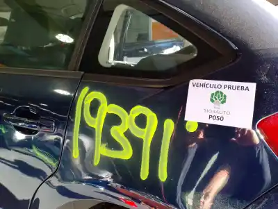 Veículo de Sucata citroen c4 berlina vtr plus do ano 2005 alimentado 9hy