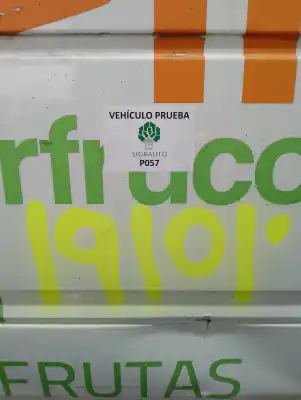 Veículo de Sucata mercedes-benz sprinter 02.00 -> caja cerrada 2.2 cdi cat do ano 2006 alimentado 611981