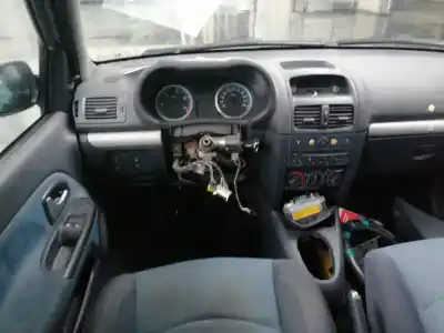 Здавання транспортного засобу renault clio ii fase ii (b/cb0) 1.5 dci diesel року 2006 потужний k9kv714