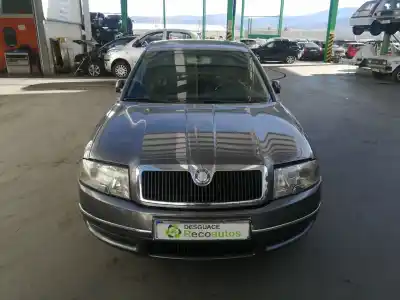 Scrapping Vehicle skoda superb i (3u4) 1.9 tdi of the year 2003 powered awx