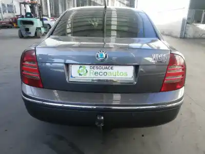 Scrapping Vehicle skoda superb i (3u4) 1.9 tdi of the year 2003 powered awx
