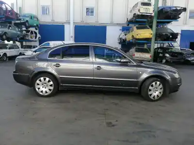 Scrapping Vehicle skoda superb i (3u4) 1.9 tdi of the year 2003 powered awx