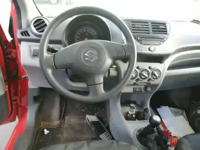 Sloopvoertuig suzuki alto amf 310 1.0 12v cat van het jaar 2010 aangedreven k10b