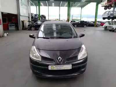 Veículo de Sucata renault clio iii 1.5 dci diesel cat do ano 2006 alimentado k9kt766