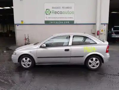 Vehículo de desguace OPEL ASTRA G BERLINA 2.0 DTI del año 2001 con motor Y20DTH