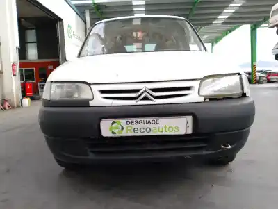 Veículo de Sucata citroen berlingo 1.4 do ano 2001 alimentado kfw