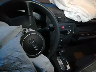 Здавання транспортного засобу audi a3 (8l) 1.8 20v turbo року 2002 потужний aum