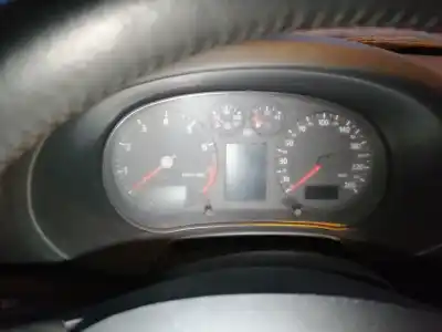 Здавання транспортного засобу audi a3 (8l) 1.8 20v turbo року 2002 потужний aum