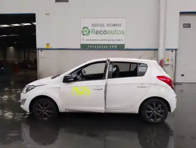 Veículo de Sucata HYUNDAI I20 I (PB, PBT) 1.1 CRDI do ano 2014 alimentado D3FA