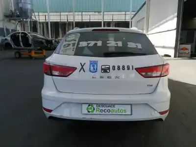 Veículo de Sucata seat leon st (5f8) 1.4 tgi bivalent. gasolina / cng do ano 2017 alimentado cpwa