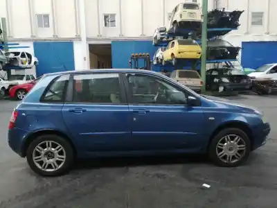Verschrottungsfahrzeug fiat stilo (192) 1.9 jtd cat des jahres 2004 angetrieben 192a1000