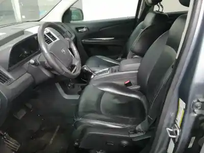 Veículo de Sucata dodge journey 2.4 16v do ano 2010 alimentado comprobar