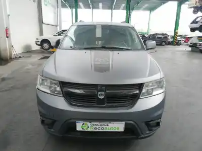 Veículo de Sucata dodge journey 2.4 16v do ano 2010 alimentado comprobar