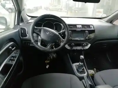 Veicolo di demolizione kia rio iii (ub) 1.1 crdi dell'anno 2015 alimentato d3fa