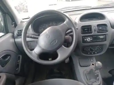 Утилизация автомобиля renault clio ii fase i (b/cbo) 1.2 года 1999 питание d7f d7
