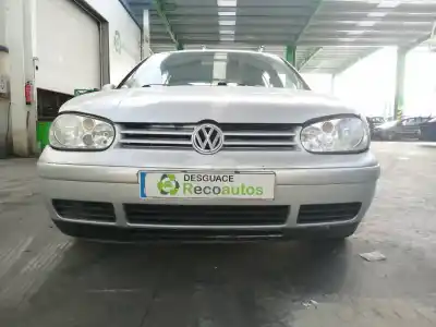 Здавання транспортного засобу volkswagen                                         golf iv berlina (1j1)                                                                                                                                                                                                                                      1.8                                                                                                                                                                                                                                                        року 1999 потужний agn