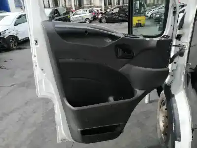 Veicolo di demolizione iveco daily iv furgón 35s14 c, 35s14 c/p, 35s14 v, 35s14 v/p, 35c14 v,... dell'anno 2010 alimentato f1ae0481h