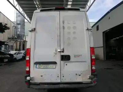 Veicolo di demolizione iveco daily iv furgón 35s14 c, 35s14 c/p, 35s14 v, 35s14 v/p, 35c14 v,... dell'anno 2010 alimentato f1ae0481h