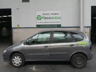 Здавання транспортного засобу renault megane i scenic (ja0) 1.6 року 1999 потужний k7m a7