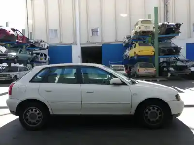 Scrapping Vehicle audi a3 (8l) 1.6 ambiente of the year 2001 powered avu