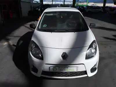 Здавання транспортного засобу renault twingo ii (cn0_) 1.5 dci 75 року 2011 потужний 