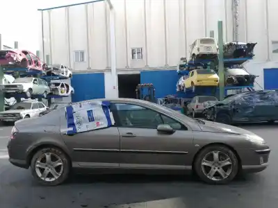 Véhicule à la ferraille peugeot 407 2.2 de l'année 2005 alimenté 3fz