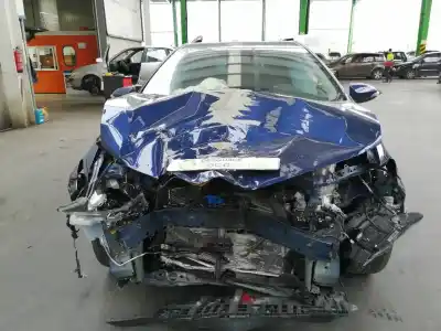 Veículo de Sucata toyota auris 1.8 16v (híbrido) do ano 2018 alimentado 2zr