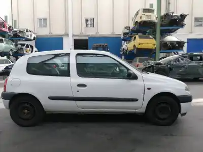 Scrapping Vehicle renault clio ii fase i (b/cbo) 1.6 initiale (b/cbod) 90 cv / 66 kw of the year 1999 powered k7mf7