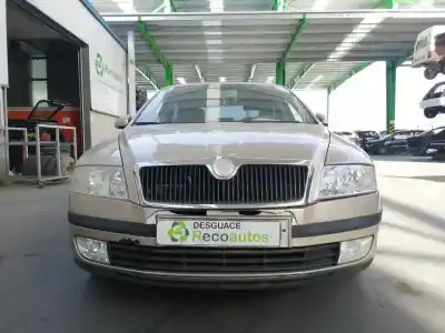 Veículo de Sucata skoda                                              octavia berlina (1z3)                                                                                                                                                                                                                                      1.9 tdi                                                                                                                                                                                                                                                    do ano 2005 alimentado bjb