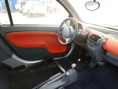 Veículo de Sucata smart coupe turbo cat do ano 2006 alimentado g15