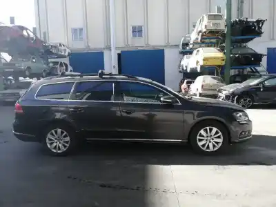 Veículo de Sucata volkswagen passat alltrack b7 (365) 2.0 tdi do ano 2011 alimentado cff