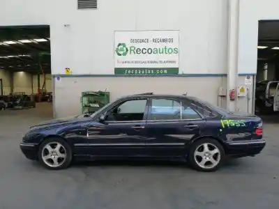 Veículo de Sucata MERCEDES CLASE E (W210) BERLINA 320 (210.065) do ano 2002 alimentado 112941