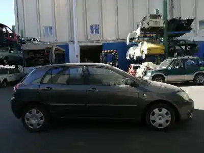 Scrapping Vehicle toyota corolla (_e12_) 2.0 d-4d (cde120_) of the year 2004 powered 1cdftv
