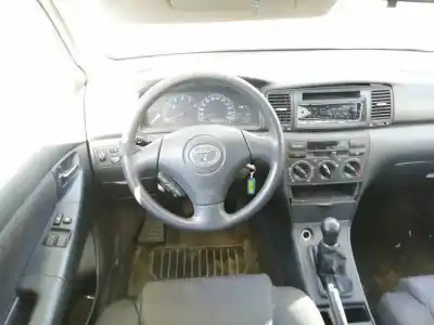 Scrapping Vehicle toyota corolla (_e12_) 2.0 d-4d (cde120_) of the year 2004 powered 1cdftv