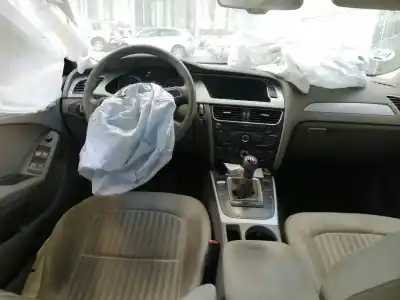 Veículo de Sucata audi a4 berlina (b8) 2.0 16v tdi do ano 2010 alimentado cag