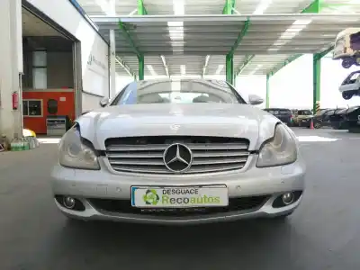 Vehicul casat mercedes-benz clase cls (w219) 3.5 v6 cat al anului 2005 alimentat 272964