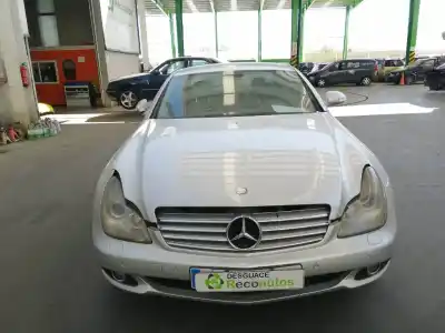 Vehicul casat mercedes-benz clase cls (w219) 3.5 v6 cat al anului 2005 alimentat 272964