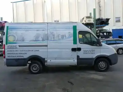 Veicolo di demolizione iveco daily iv furgón 35s14 c, 35s14 c/p, 35s14 v, 35s14 v/p, 35c14 v,... dell'anno 2008 alimentato f1ae0481h