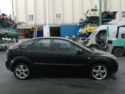 Veículo de Sucata ford focus berlina (cap) 1.6 tdci cat do ano 2005 alimentado g8da