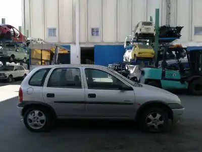 Veículo de Sucata opel corsa b city do ano 2000 alimentado y17dtl