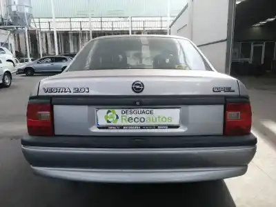 Veículo de Sucata opel vectra a 2.0 do ano 1994 alimentado c20ne