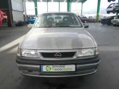 Veículo de Sucata opel vectra a 2.0 do ano 1994 alimentado c20ne