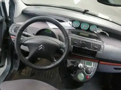 Veículo de Sucata citroen c8 2.2 hdi 16v premier ii do ano 2005 alimentado 4hw