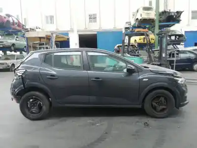 Veículo de Sucata dacia sandero iii 1.0 tce 90 do ano 2023 alimentado h4de470